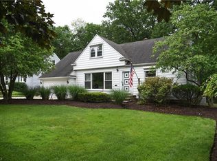 4800 Ridgebury Blvd, Lyndhurst, OH 44124