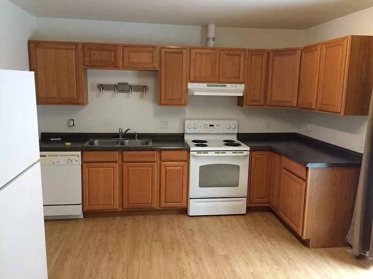 2860A Soccer Ct — Photo 1