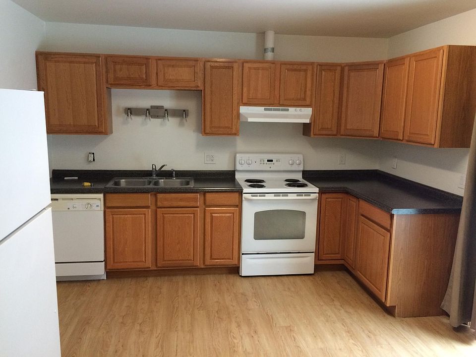 1st image of 2860A Soccer Ct