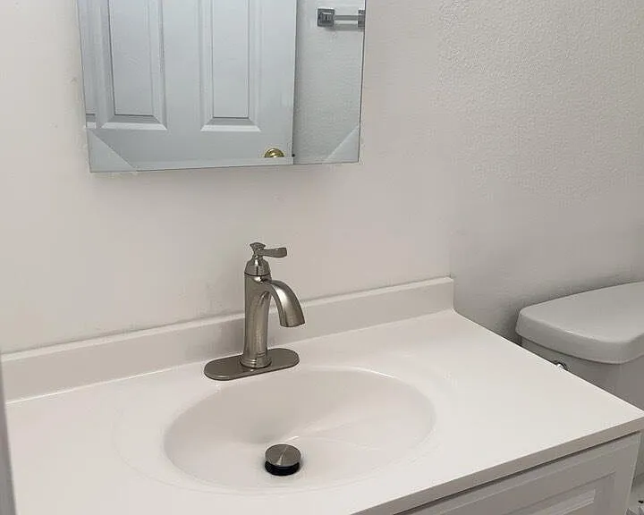 2028 W Cactus Rd #B — Photo 10