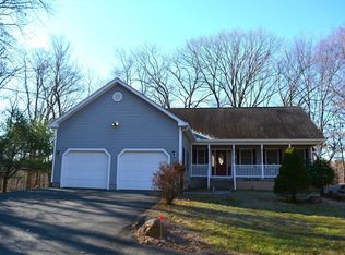 444 Hillcrest Ave, West Springfield, MA 01089