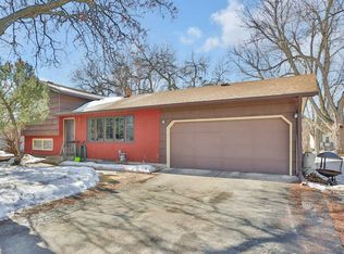 2687 McKnight Rd N, North Saint Paul, MN 55109