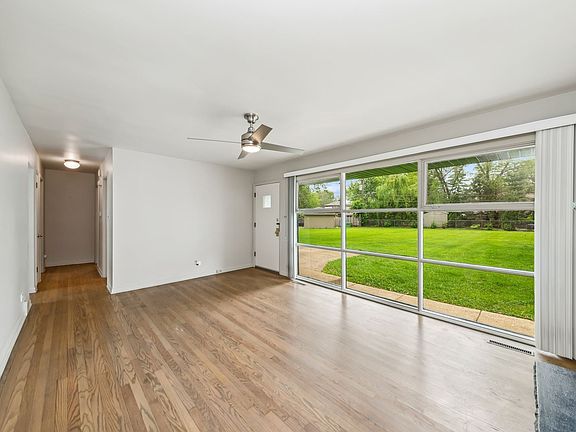 4th image of 23 W Turner Ave