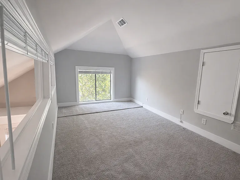 747 Barnett St NE #3 — Photo 11