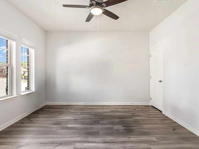 10226 Juniper Oaks — Photo 17