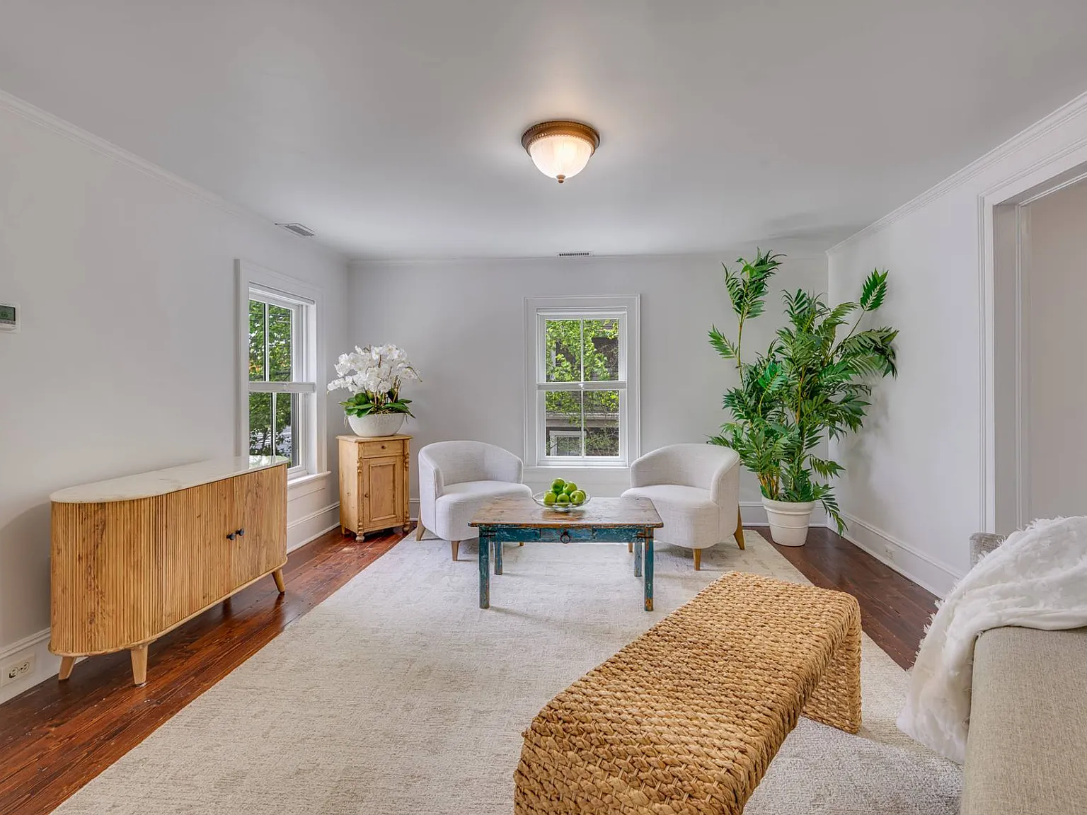 Affordable Summer In Sag Harbor — Photo 3
