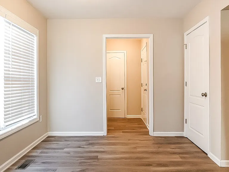 2948 Rolling Ln — Photo 14
