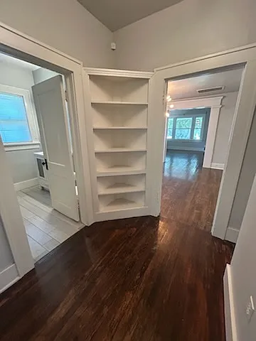 710 NW 24th St — Photo 15
