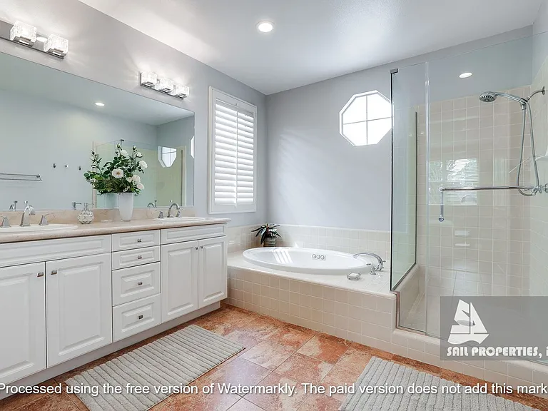6885 Cambria Cove Cir — Photo 16