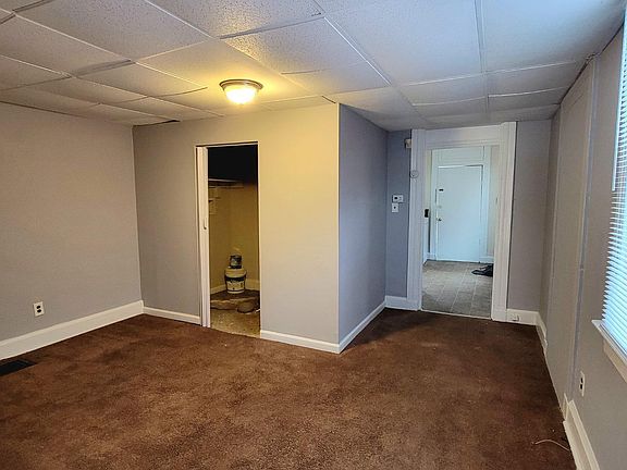4th image of 1310 Vandalia Ave