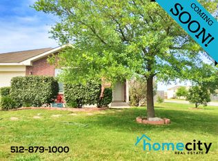 200 Wegstrom St, Hutto, TX 78634
