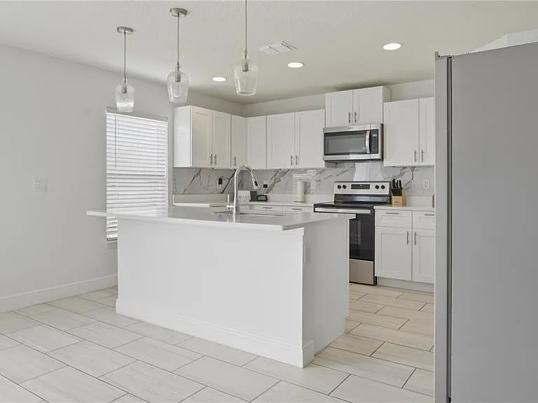 16 Alicante Ct — Photo 10