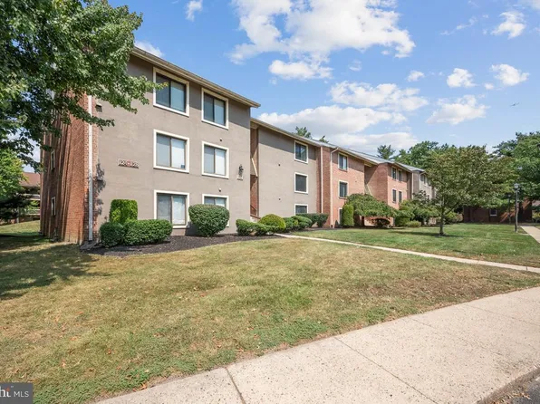 124 Kirkbride Rd APT 6, Voorhees, NJ 08043