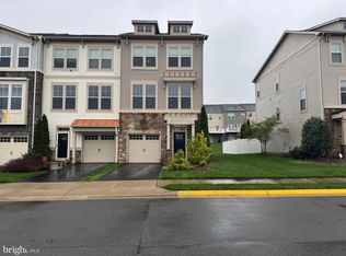 8937 Garrett Way, Manassas, VA 20112