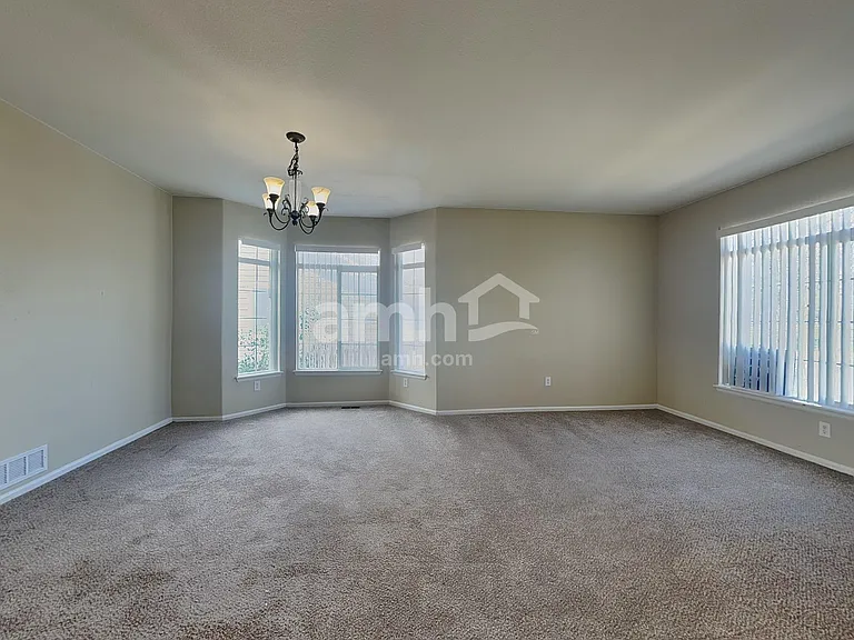 285 Octillo St — Photo 4