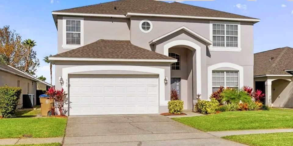 1st image of 988 Lake Berkley Dr #1
