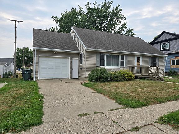 2nd image of 306 E Crawford St