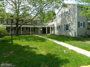 1712 Peppertree Ln #38, Lansing, MI 48912