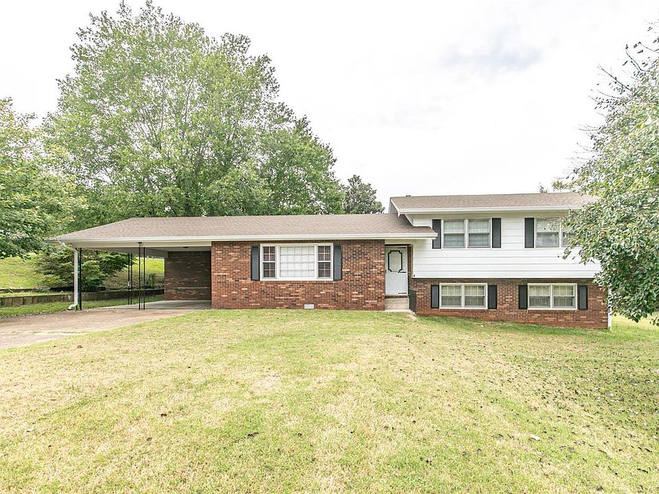 1st image of 307 Sunny Acres Dr