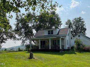 259 State Line Rd, Eagle Bridge, NY 12057