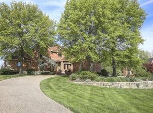 4218 NW Lake Dr, Lees Summit, MO 64064