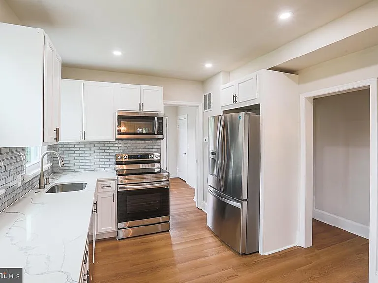 6512 Golden Ring Rd — Photo 6