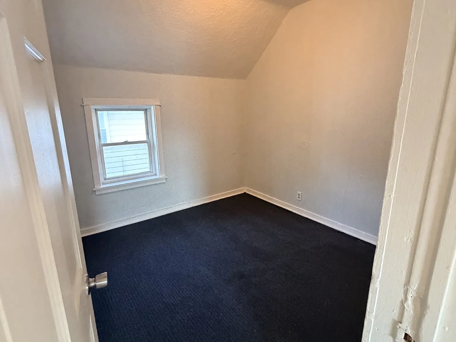 3 bed, 1338 sqft, $1,600 — Photo 4