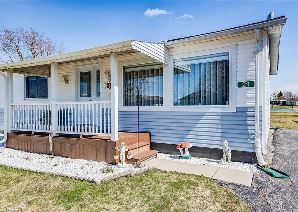 1st image of 21 Fairview Cres