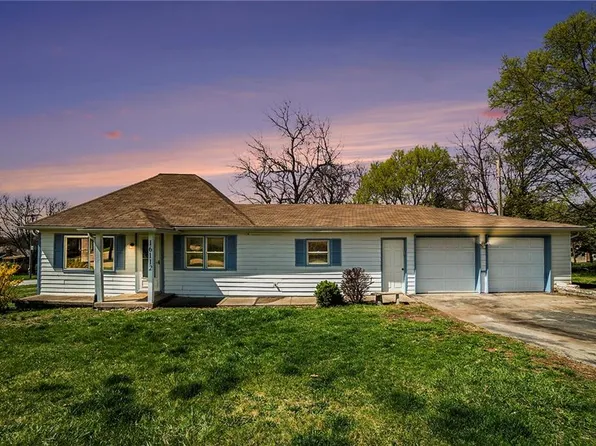 16112 Harris Ave, Belton, MO 64012