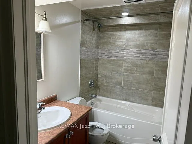 2 bed, $2,000 — Photo 4