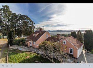 1350 Tompkins Hill Rd, Fortuna, CA 95540