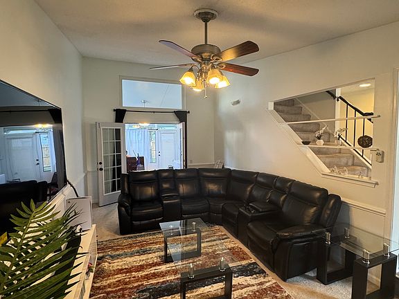 4th image of 1416 Bridle Creek Blvd