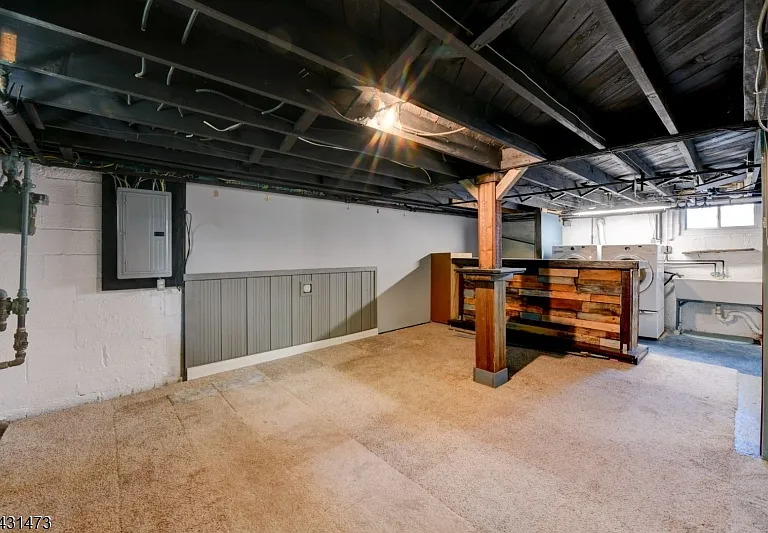 72 Colonial Dr — Photo 34