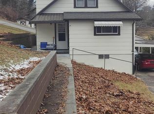 909 Park Ave, Princeton, WV 24740