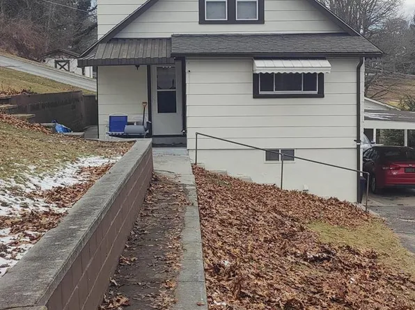 909 Park Ave, Princeton, WV 24740