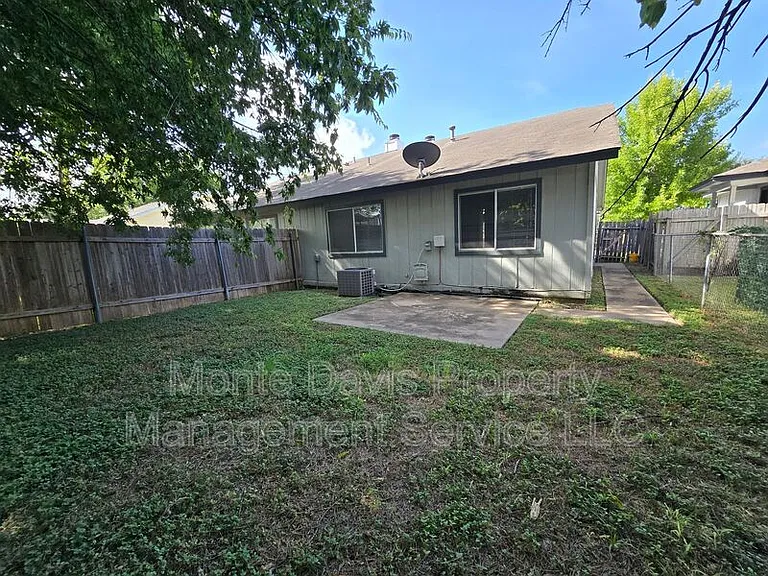 2306 Fuzz Fairway #A — Photo 21