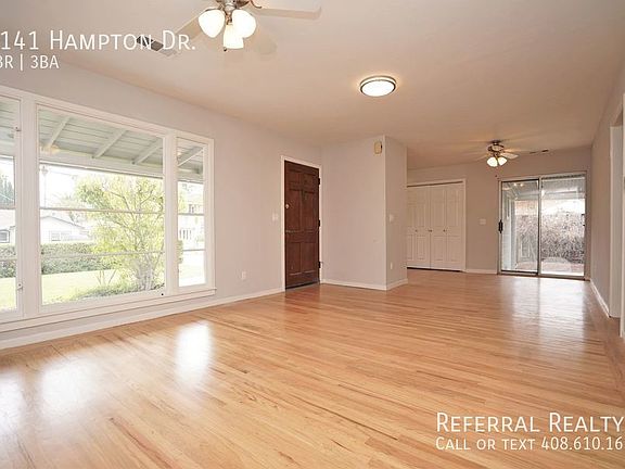 3rd image of 1141 Hampton Dr