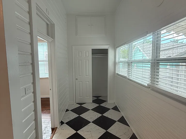 2308 W Ivy St — Photo 13