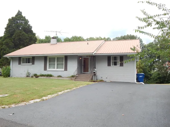 604 Pine St, Benton, KY 42025