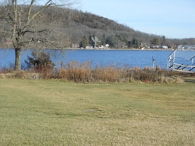 2nd image of L-6 Shamrock Rd
