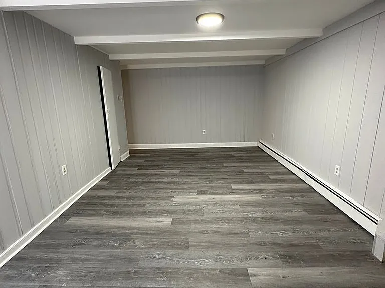 437 Sharon Ave — Photo 7
