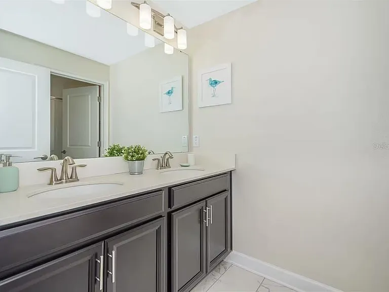 4909 Windermere Ave — Photo 12