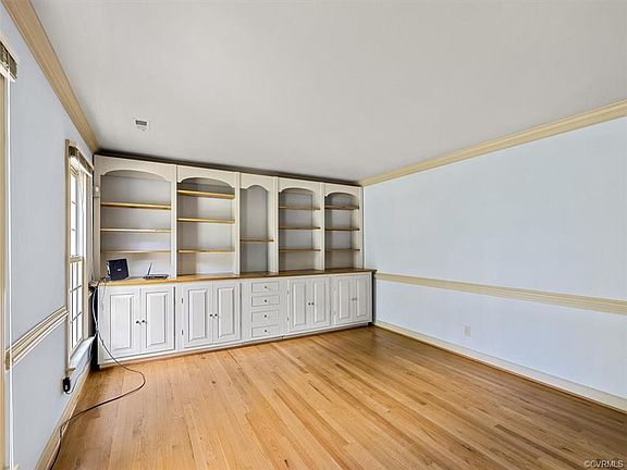 3rd image of 7951 Penniman Pl