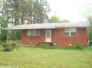 124 Honeysuckle Ln, Romance, AR 72136