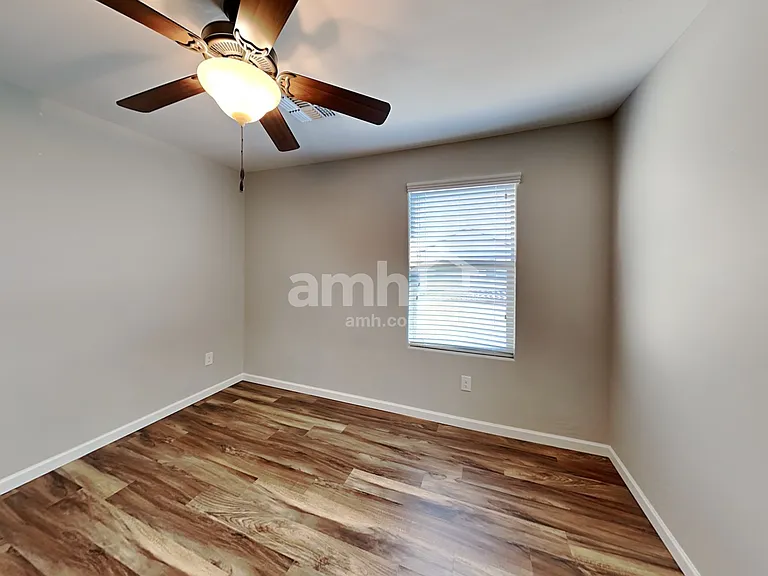 20701 W Stone Hill Rd — Photo 15