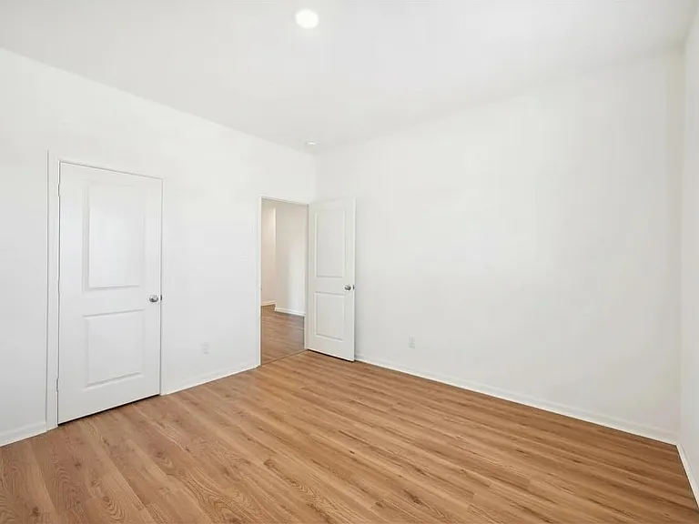 4713 Harlequin Dr — Photo 13
