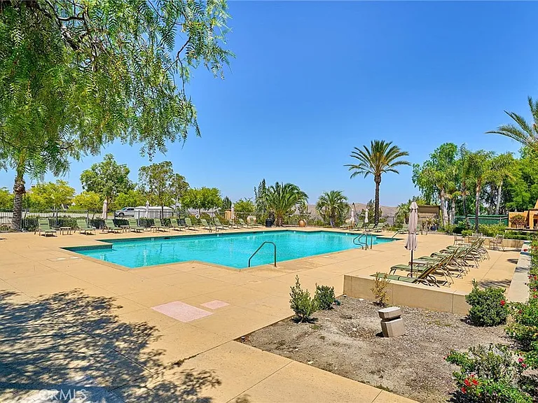 7870 Sanctuary — Photo 43