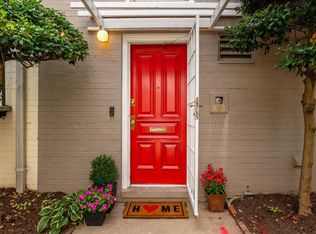 233 G St SW, Washington, DC 20024