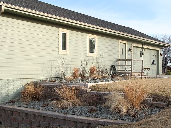 Low-Maintenance Landscaping