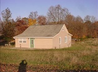 305 Periwinkle Rd, Eden, NC 27288